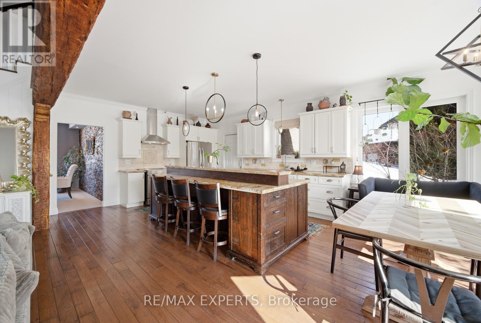 11 Basswood Circle, Oro-Medonte, Ontario  L0L 2L0 - Photo 20 - S12861176