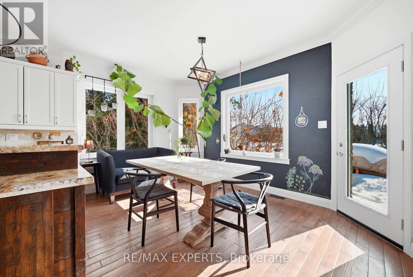 11 Basswood Circle, Oro-Medonte, Ontario  L0L 2L0 - Photo 21 - S12861176