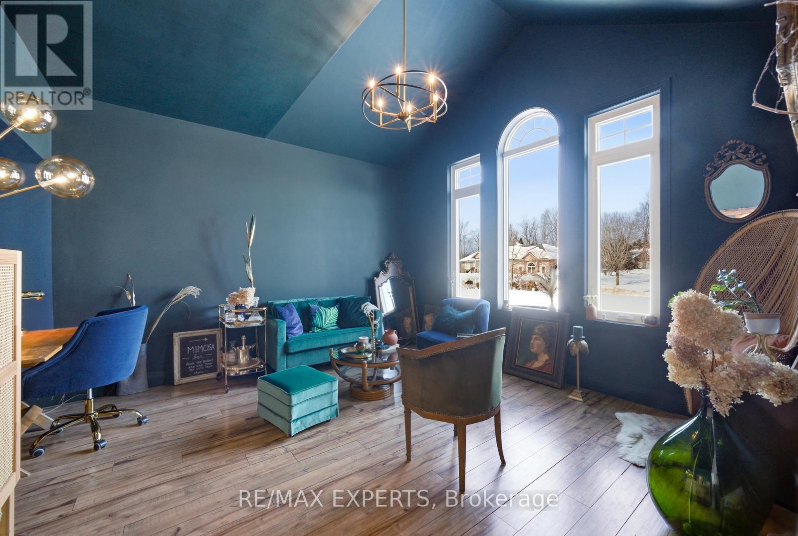 11 Basswood Circle, Oro-Medonte, Ontario  L0L 2L0 - Photo 23 - S12861176