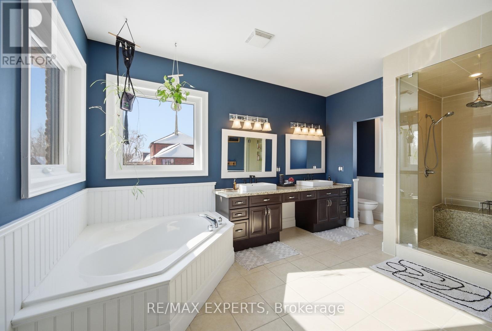 11 Basswood Circle, Oro-Medonte, Ontario  L0L 2L0 - Photo 28 - S12861176