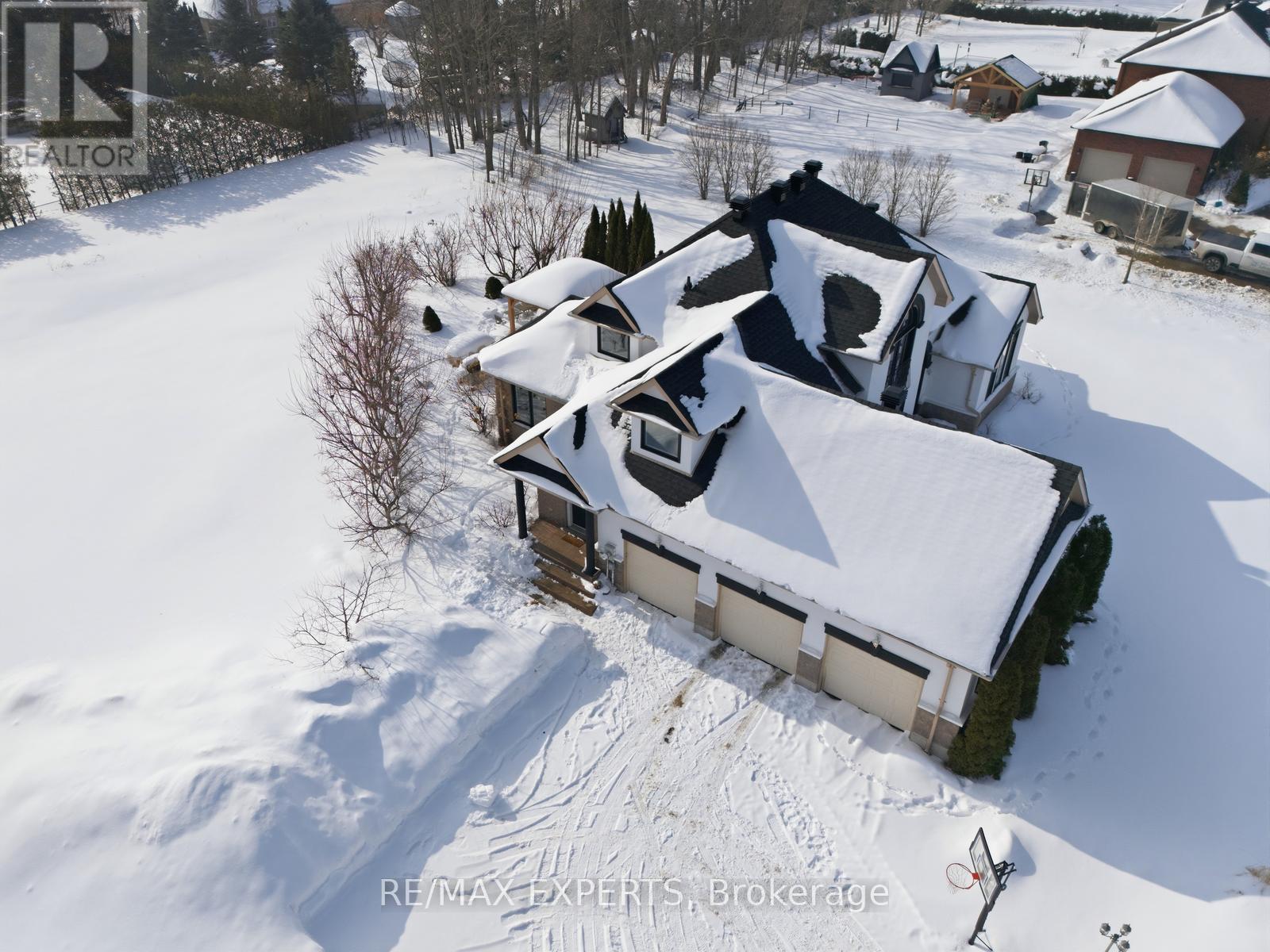 11 Basswood Circle, Oro-Medonte, Ontario  L0L 2L0 - Photo 43 - S12861176