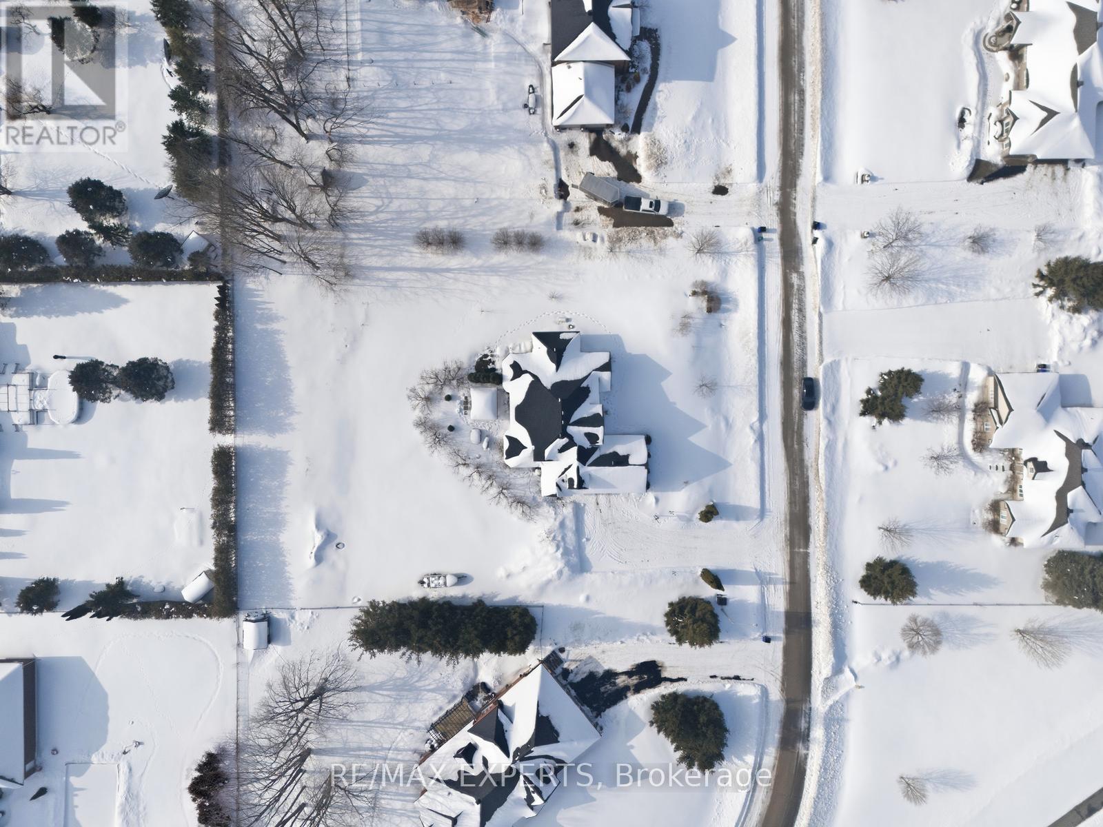 11 Basswood Circle, Oro-Medonte, Ontario  L0L 2L0 - Photo 48 - S12861176