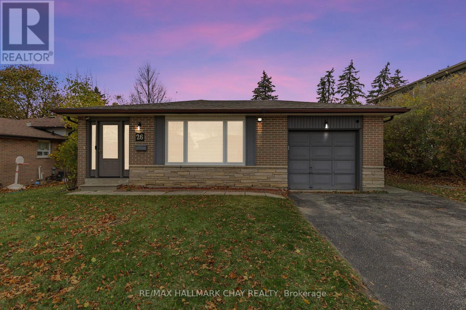 UPPER - 26 ROSLYN ROAD, barrie (wellington), Ontario