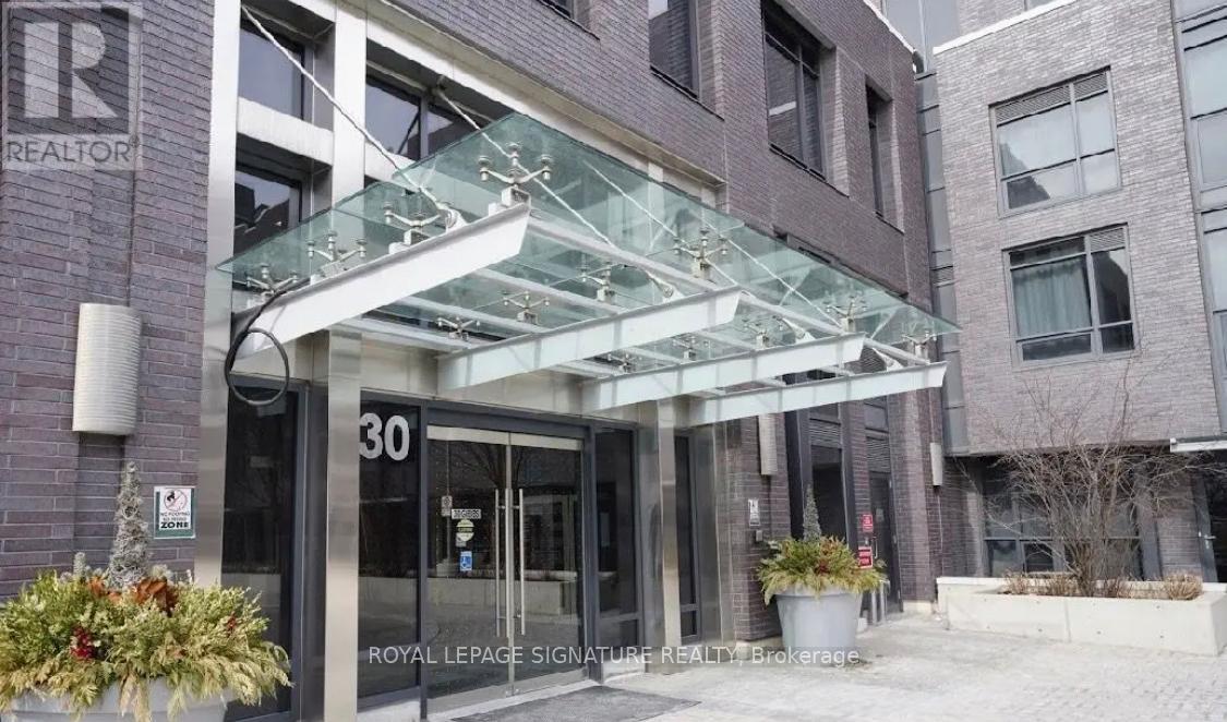 104 - 30 GIBBS ROAD, Toronto, Ontario