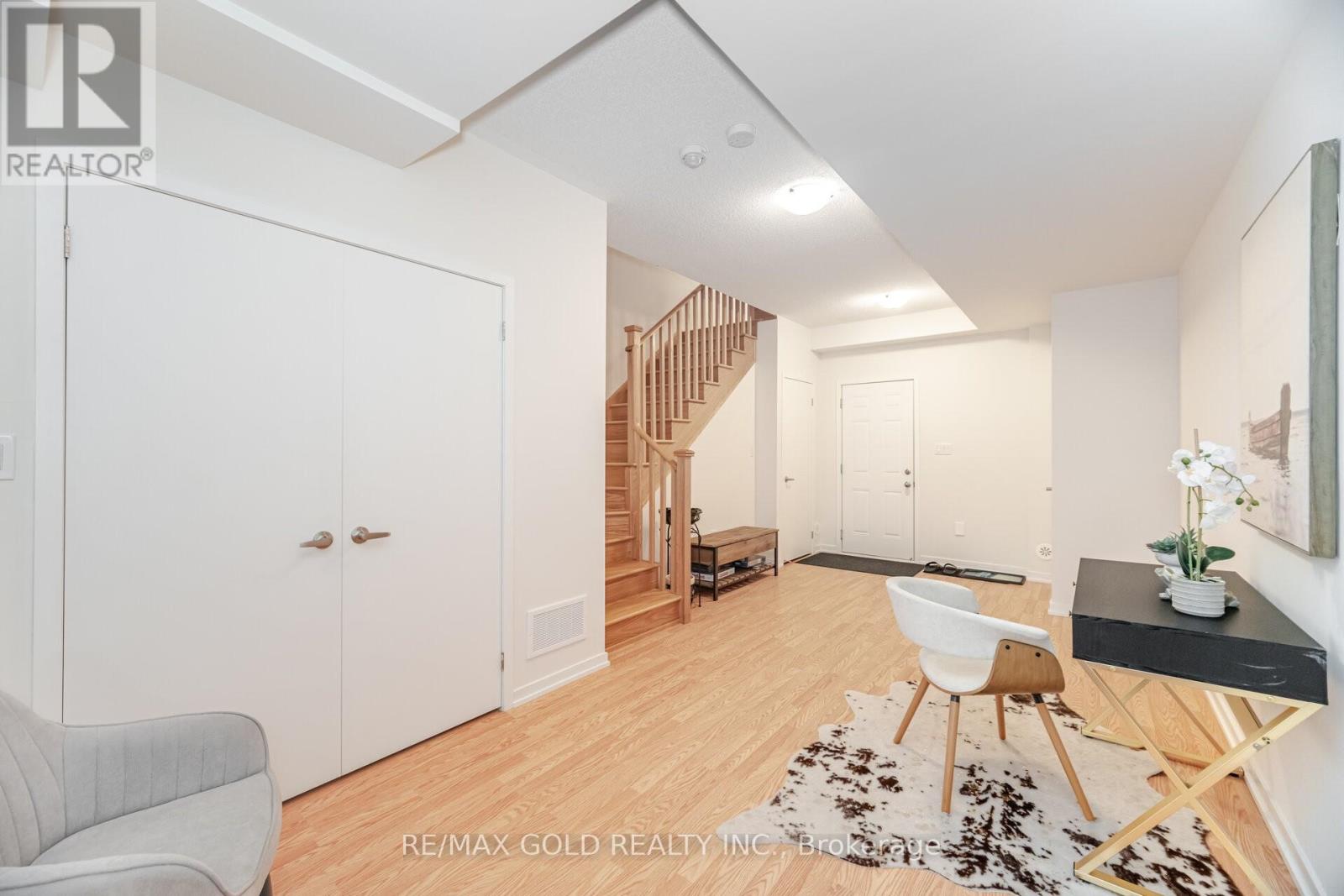 56 Lambert Lane, Caledon, Ontario  L7E 4M5 - Photo 24 - W12861158