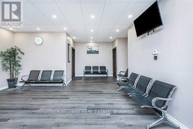 59 3rd Street, Orangeville, Ontario  L9W 2B3 - Photo 13 - W12861246