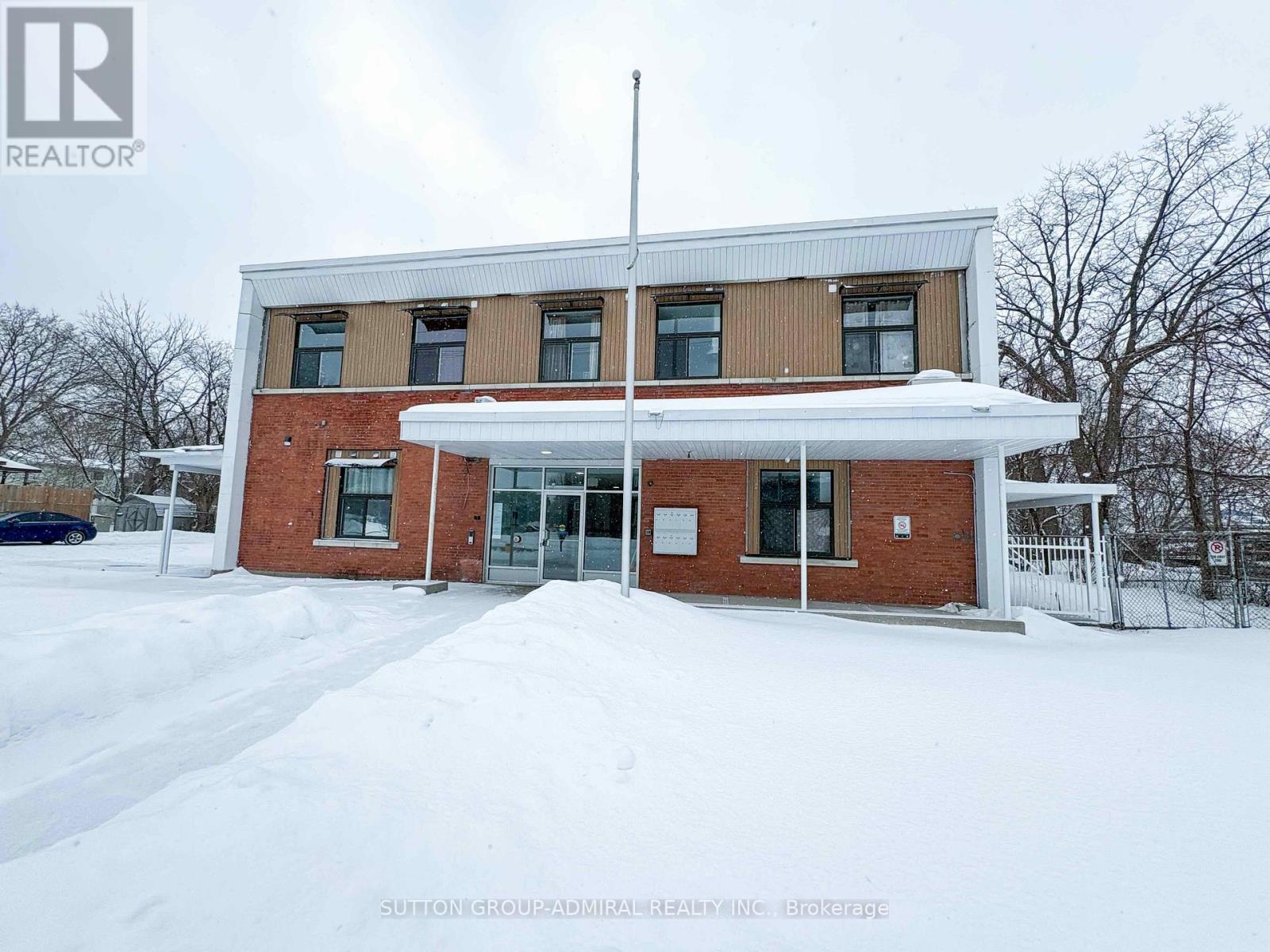 822 MARLBOROUGH STREET, Cornwall, Ontario