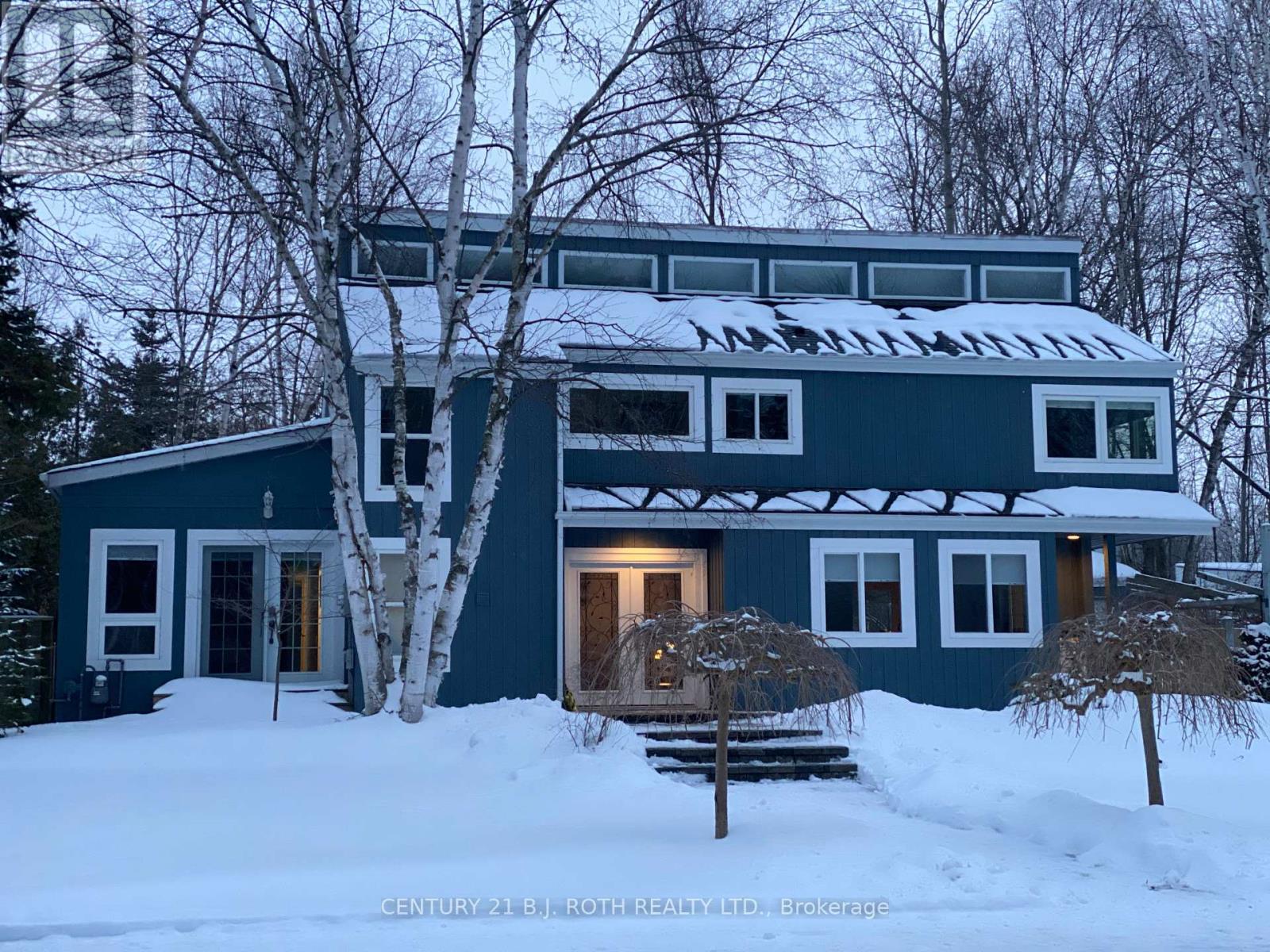 209846 26 Highway, Blue Mountains, Ontario  L9Y 0L1 - Photo 2 - X12452614