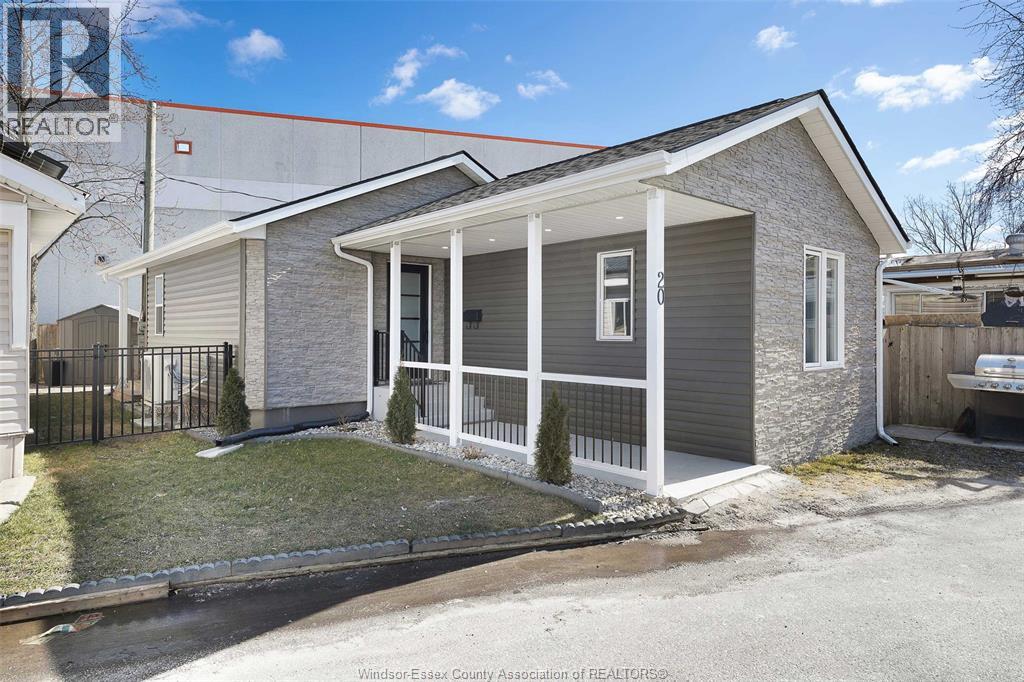MLS# 26004852: 20 BONITA, Windsor, Canada