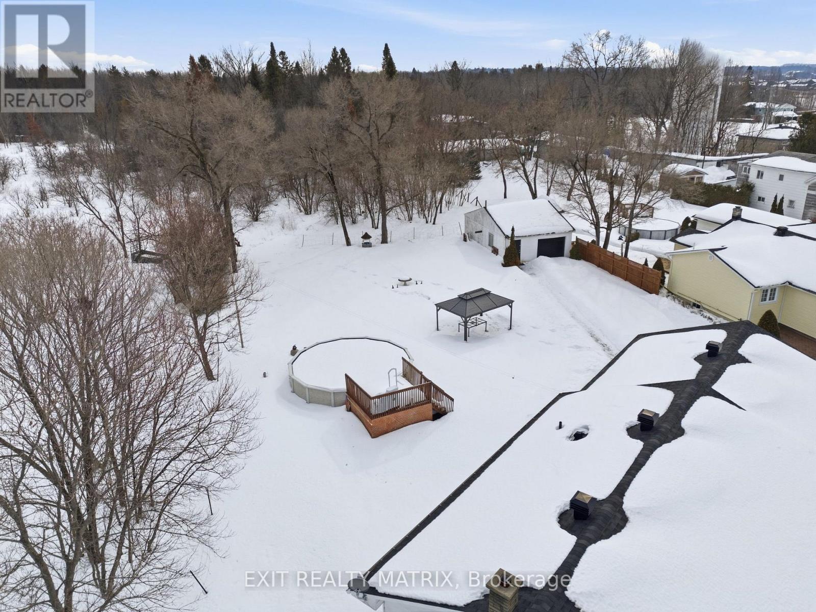 635 Front Road W, Champlain, Ontario  K0B 1K0 - Photo 36 - X12849820