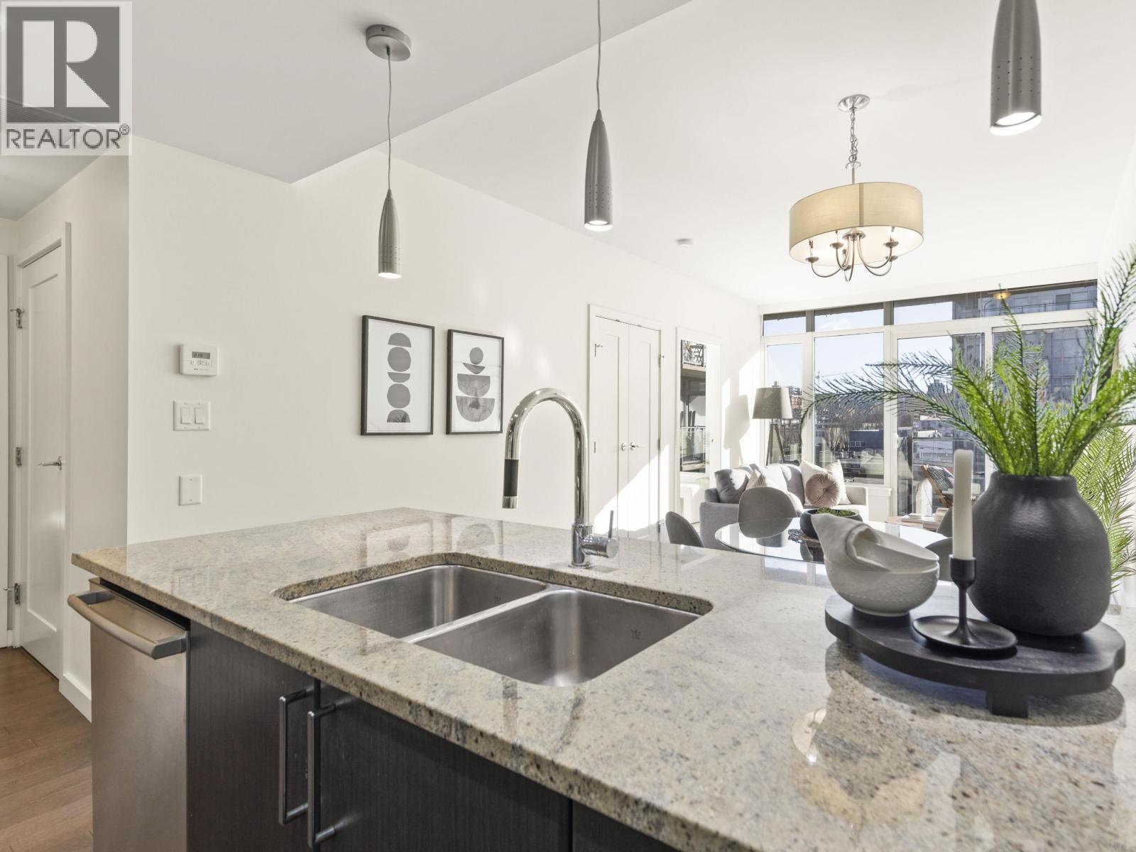 608 38 W 1st Avenue, Vancouver, British Columbia  V5Y 0K3 - Photo 8 - R3092639