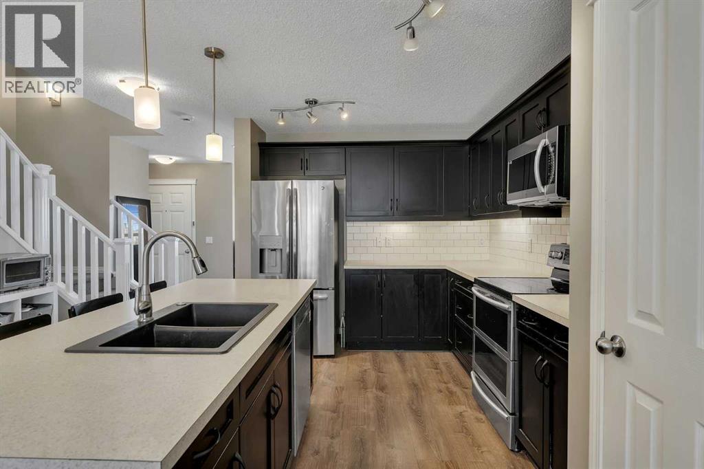 23 Copperpond Square Se, Calgary, Alberta  T2Z 0X2 - Photo 10 - A2290398