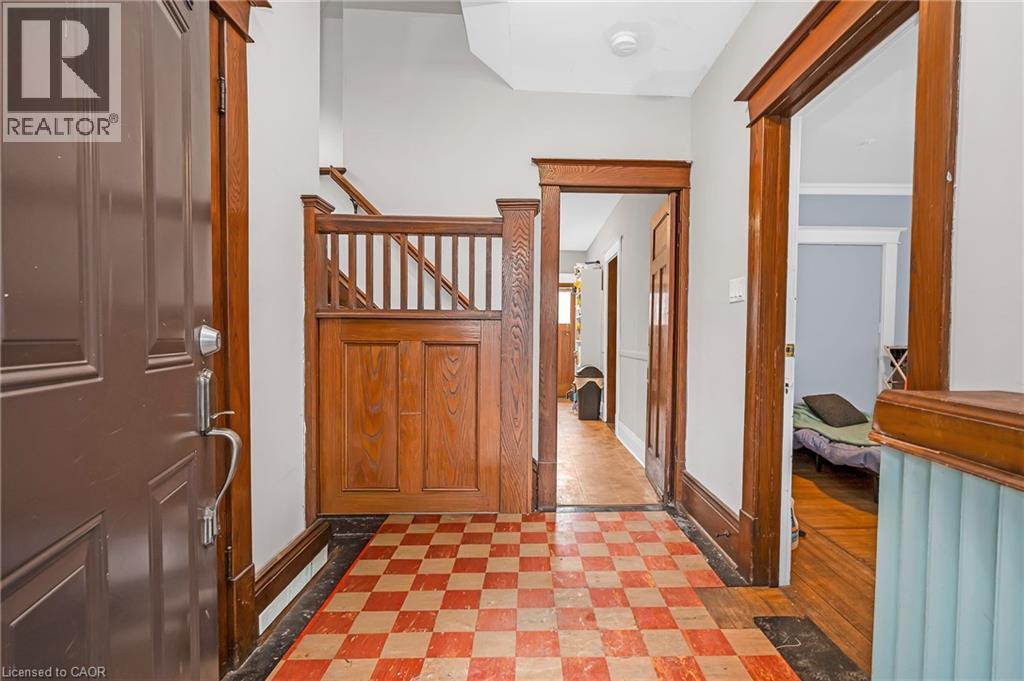 47 Dalewood Crescent, Hamilton, Ontario  L8S 4B5 - Photo 3 - 40810616