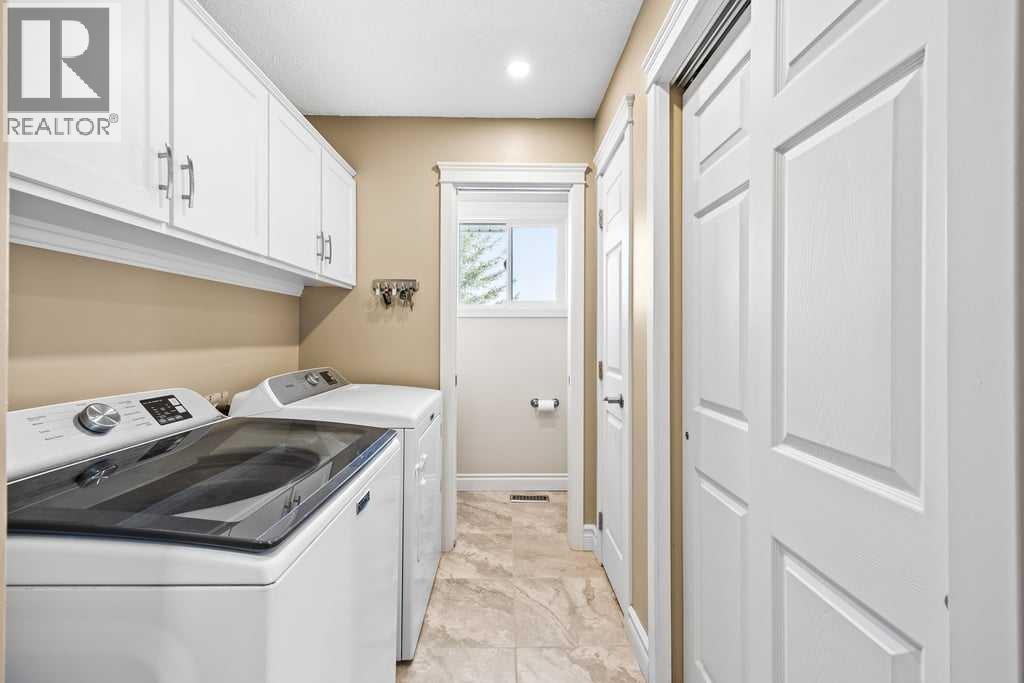 28 Crocus Ridge Point, Rural Rocky View County, Alberta  T3Z 1G4 - Photo 14 - A2290437