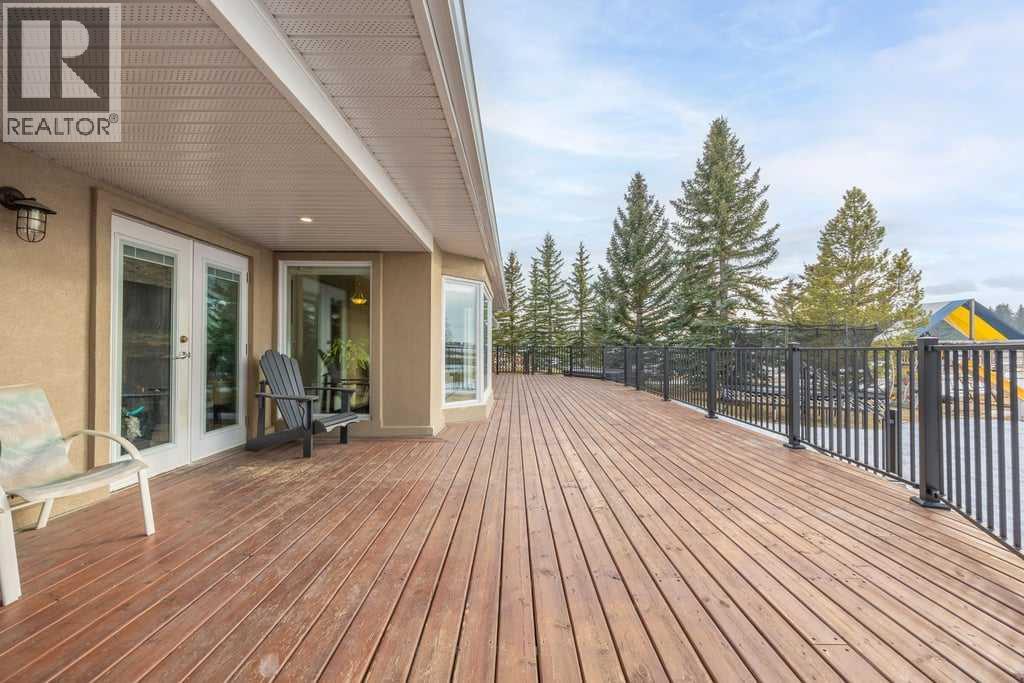 28 Crocus Ridge Point, Rural Rocky View County, Alberta  T3Z 1G4 - Photo 35 - A2290437