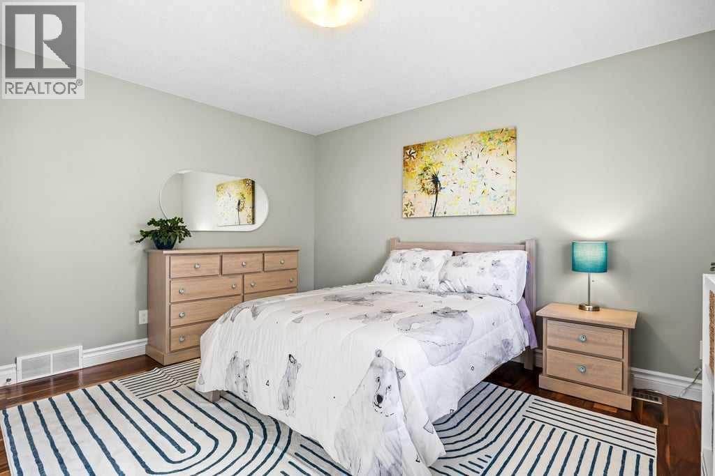 28 Crocus Ridge Point, Rural Rocky View County, Alberta  T3Z 1G4 - Photo 26 - A2290437