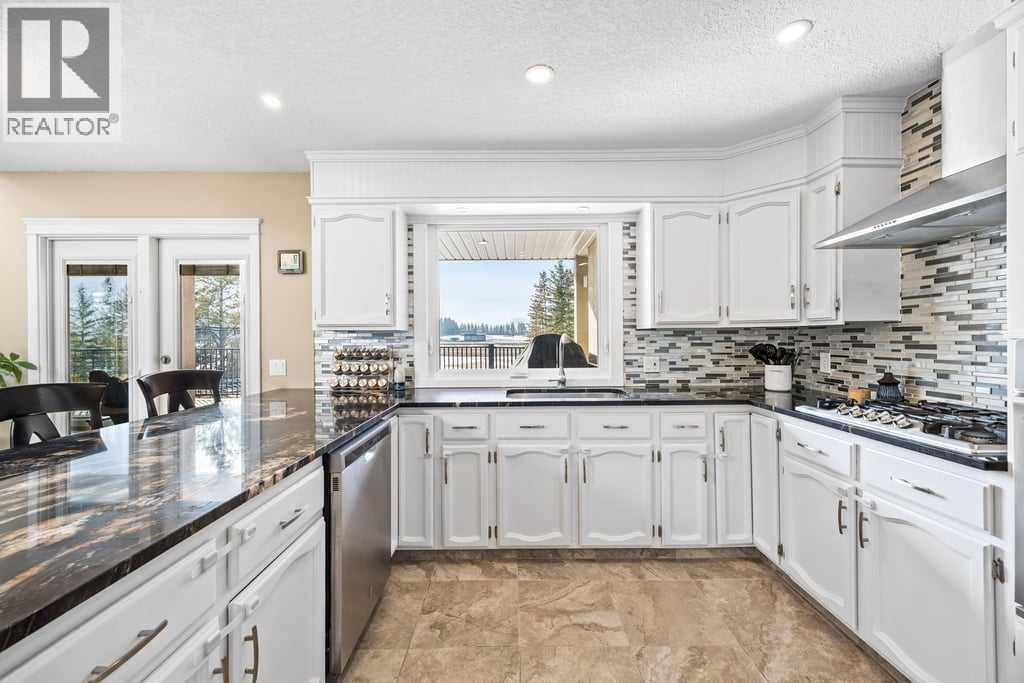 28 Crocus Ridge Point, Rural Rocky View County, Alberta  T3Z 1G4 - Photo 13 - A2290437