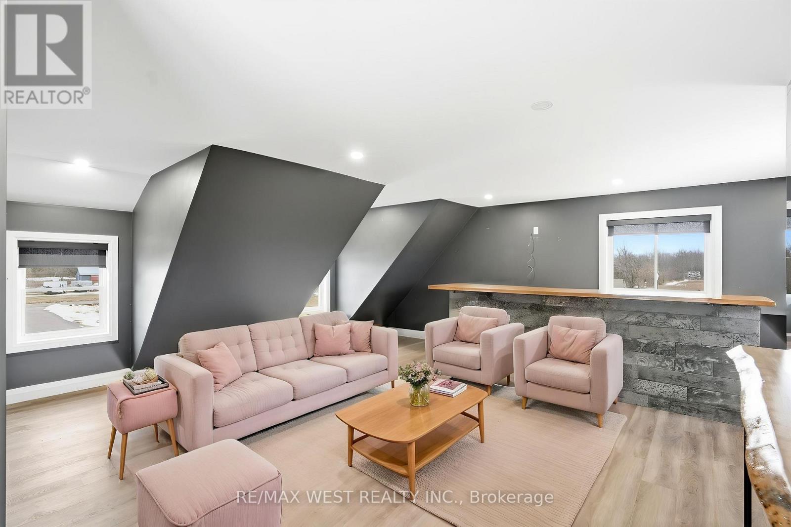 480 Pleasant Beach Road N, Port Colborne, Ontario  L0S 1R0 - Photo 16 - X12861082