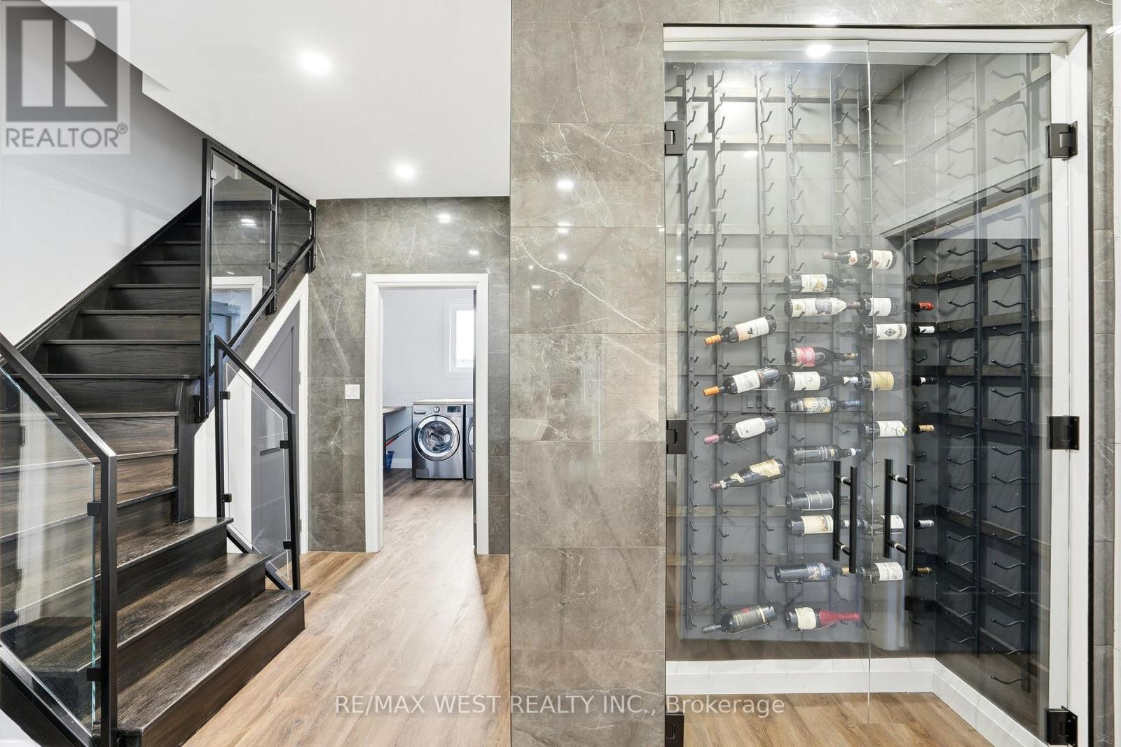 480 Pleasant Beach Road N, Port Colborne, Ontario  L0S 1R0 - Photo 8 - X12861082