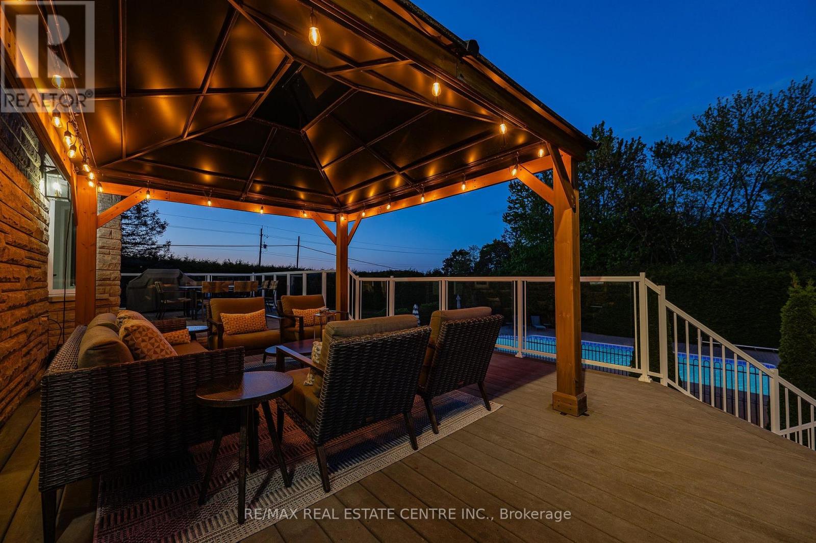 1 Brown Avenue, North Dumfries, Ontario  N1R 5S3 - Photo 41 - X12861130