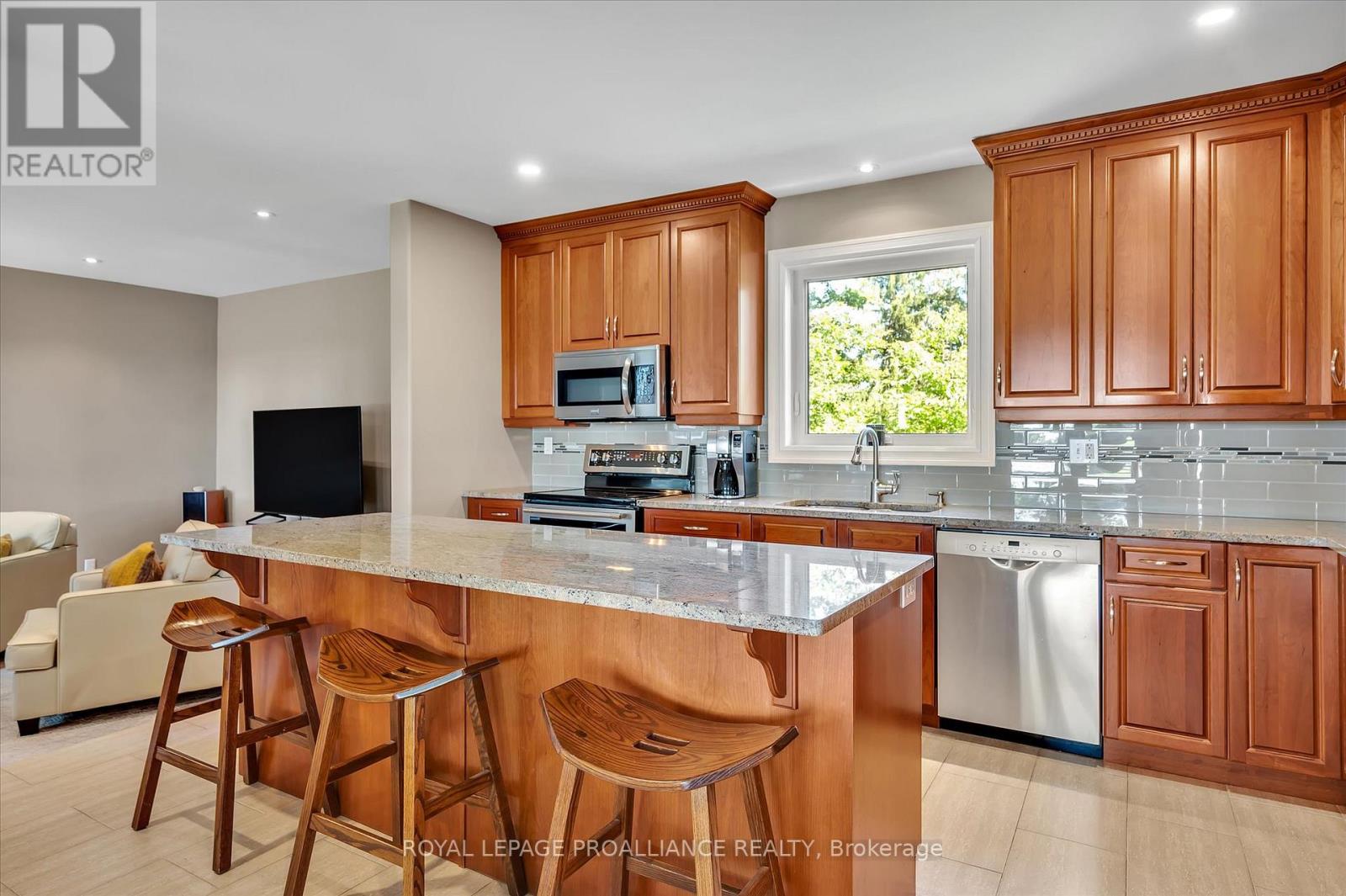 831 Bland Line, Cavan Monaghan, Ontario  L0A 1C0 - Photo 29 - X12861174