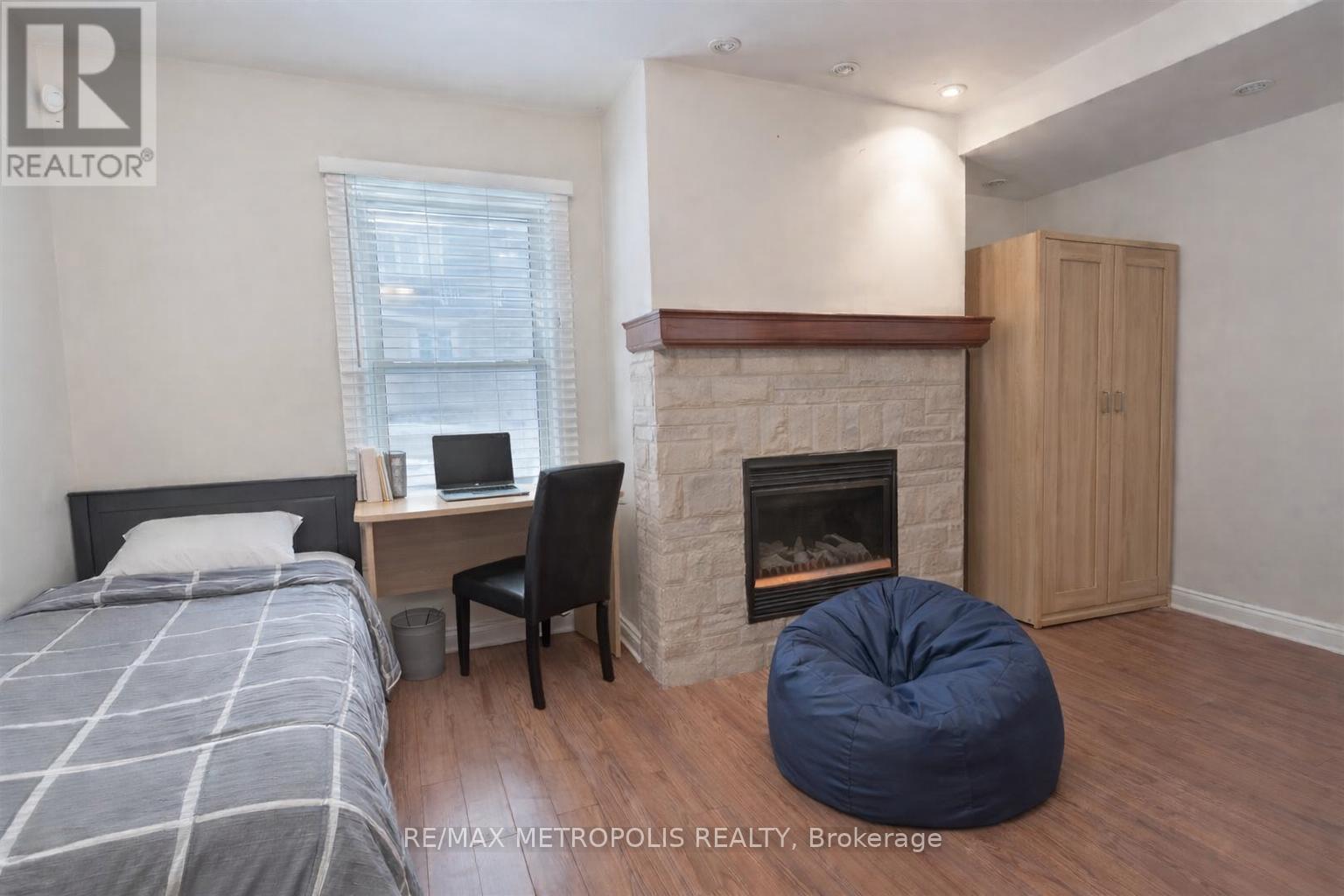 336 Division Street, Kingston, Ontario  K7K 4A3 - Photo 11 - X12861212