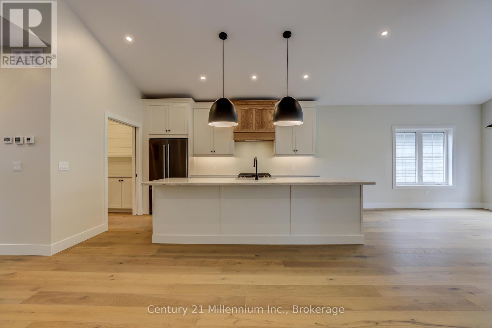 15 Grenville Street N, Saugeen Shores, Ontario  N0H 2L0 - Photo 15 - X12568882