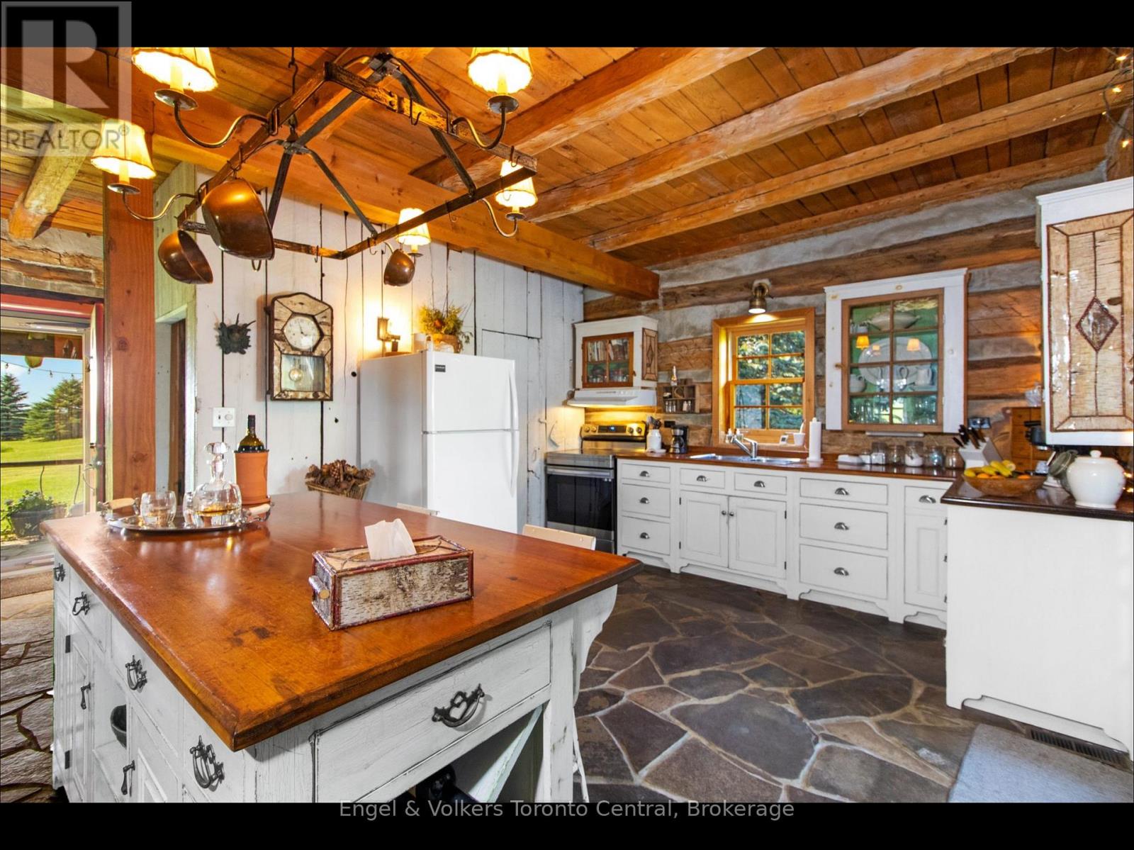 317343 3rd Line, Meaford, Ontario  N4L 1W7 - Photo 8 - X12404961