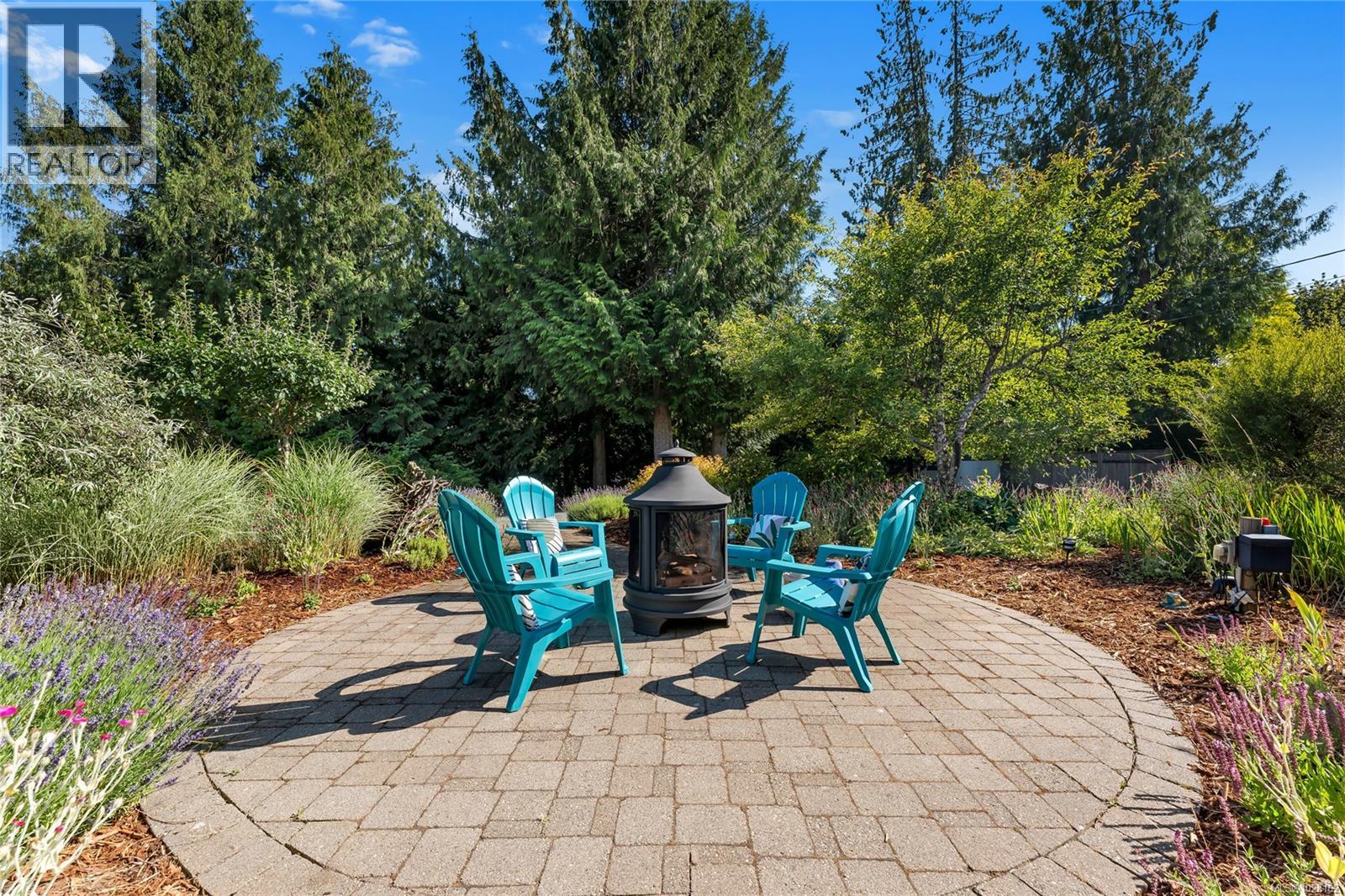 1959 Ingot Dr, Cobble Hill, British Columbia  V0R 1L6 - Photo 6 - 1028162