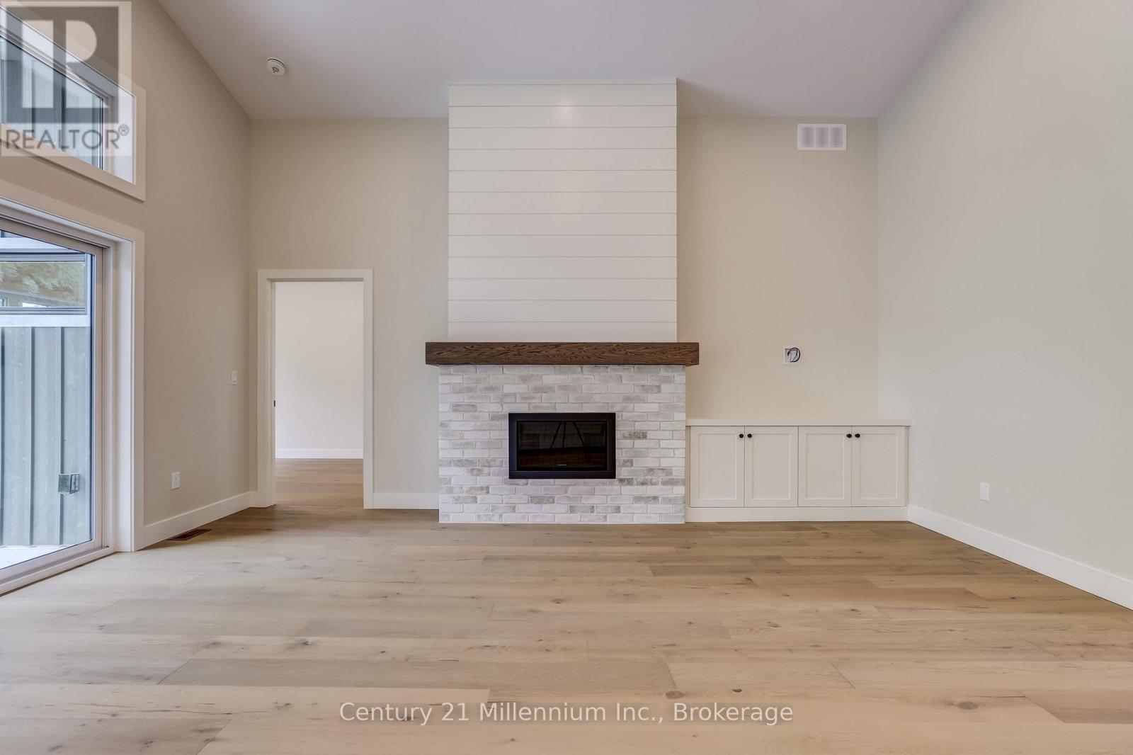 15 Grenville Street N, Saugeen Shores, Ontario  N0H 2L0 - Photo 10 - X12568882