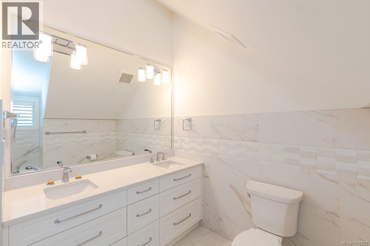 E 1741 Oak Bay Ave, Victoria, British Columbia  V8R 1B8 - Photo 25 - 1027827