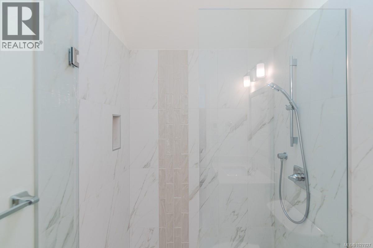 E 1741 Oak Bay Ave, Victoria, British Columbia  V8R 1B8 - Photo 32 - 1027827