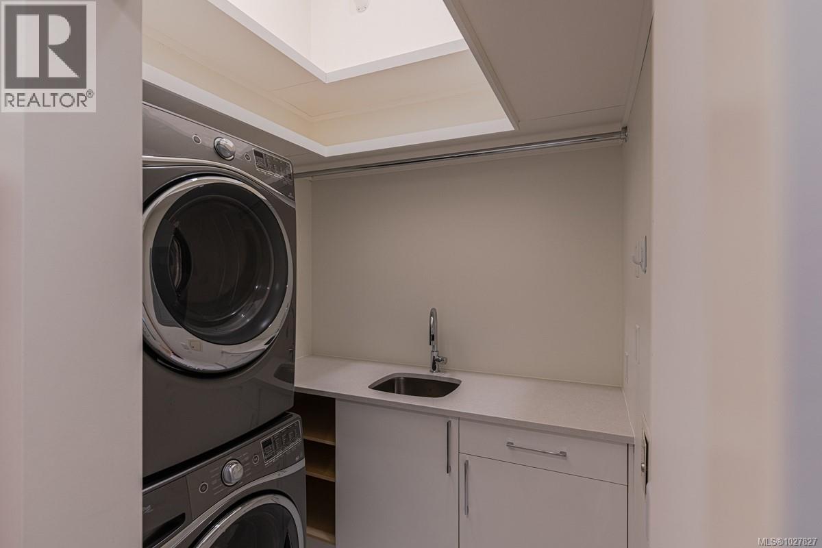 E 1741 Oak Bay Ave, Victoria, British Columbia  V8R 1B8 - Photo 35 - 1027827