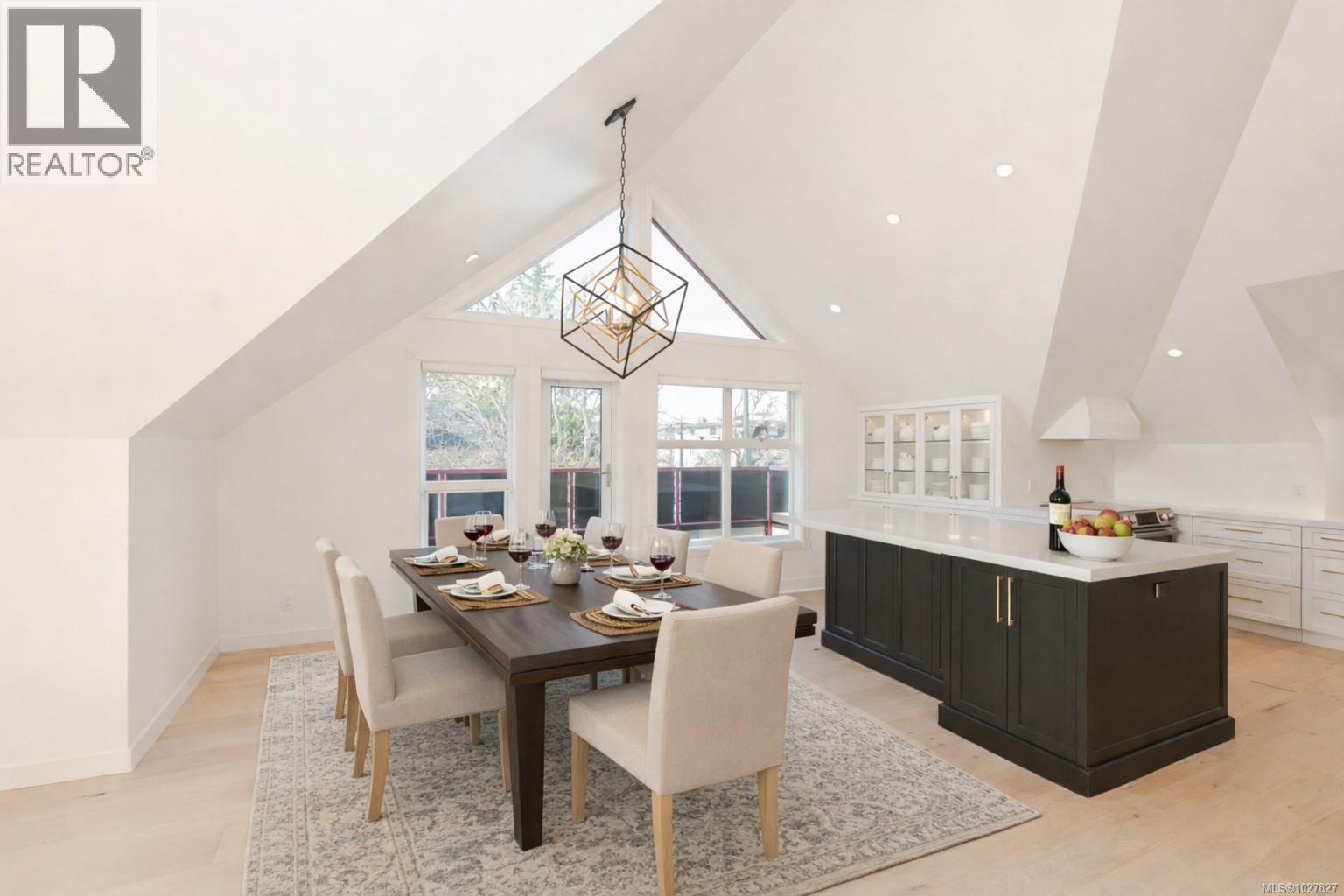 E 1741 Oak Bay Ave, Victoria, British Columbia  V8R 1B8 - Photo 9 - 1027827