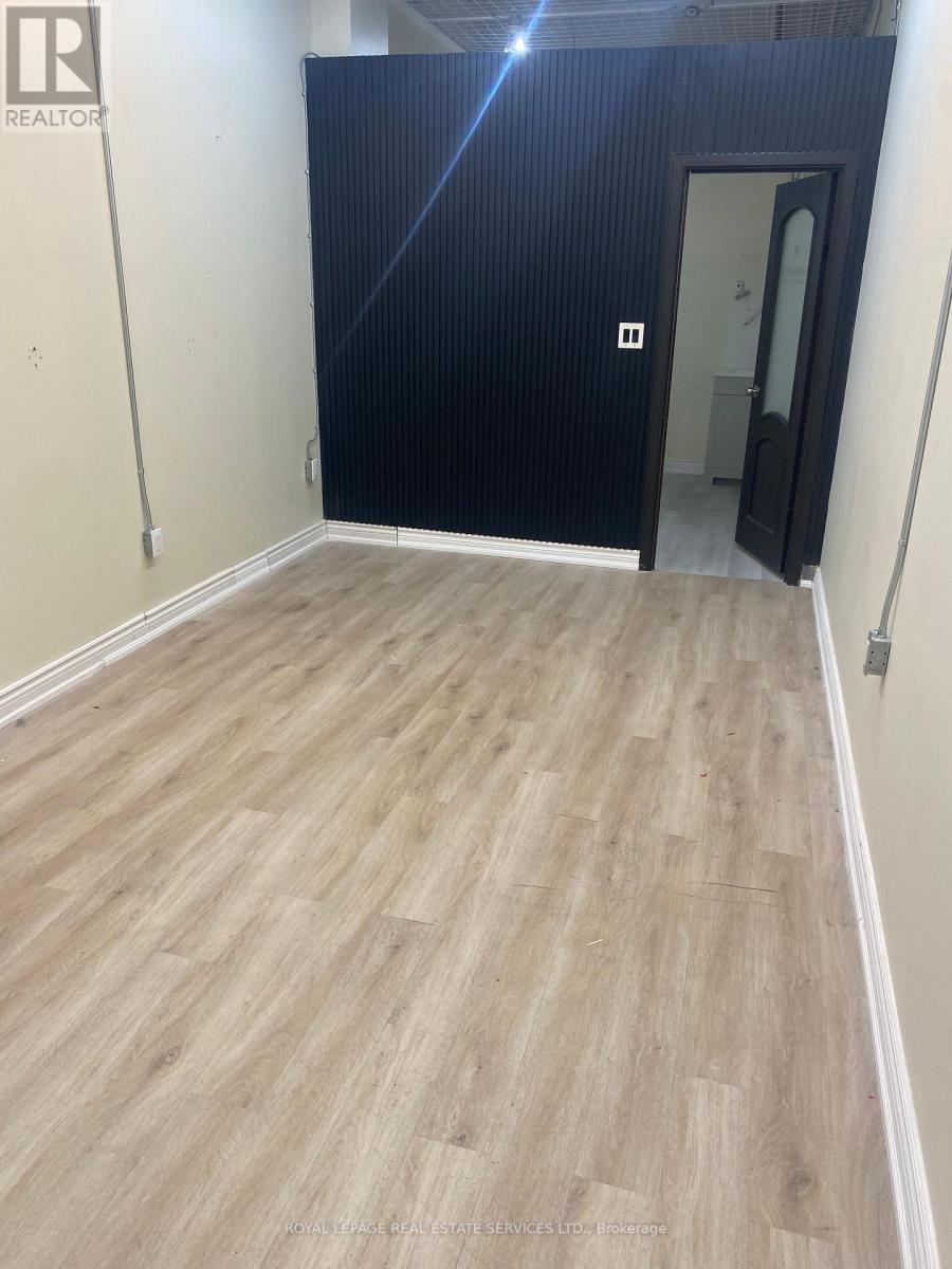 181 - 7181 Yonge Street, Markham, Ontario  L3T 0C7 - Photo 5 - N12845940