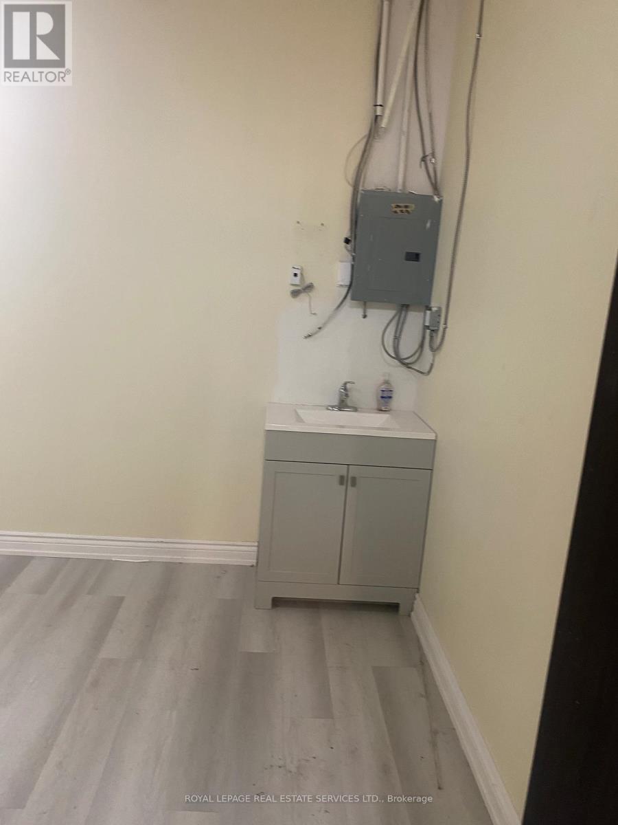 181 - 7181 Yonge Street, Markham, Ontario  L3T 0C7 - Photo 6 - N12845940