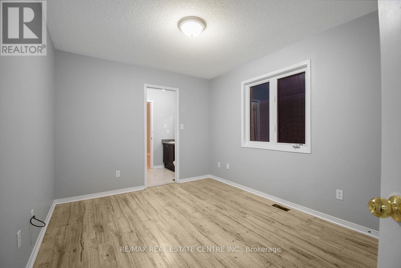 112 Commodore Drive, Brampton, Ontario L6X 0S6 - Photo 27 - W12791788