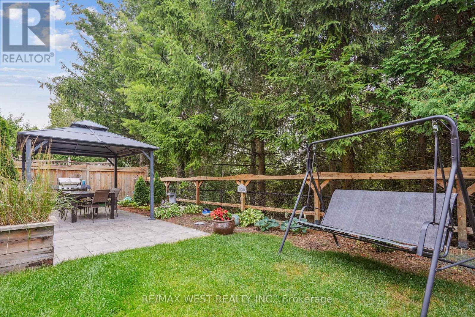 43 Summitcrest Drive, Richmond Hill, Ontario  L4S 1A7 - Photo 26 - N12860870