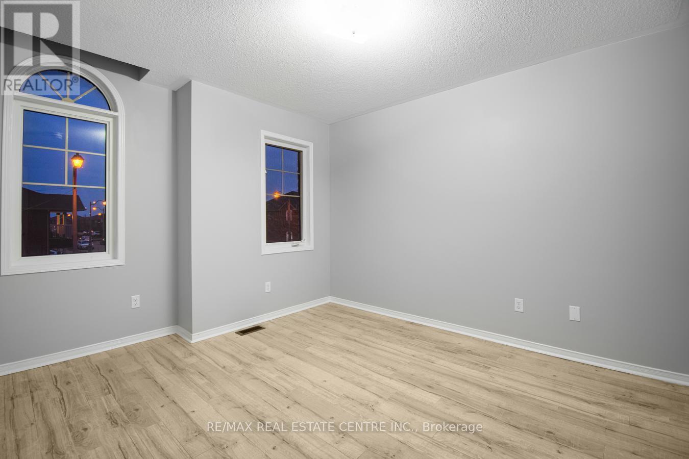 112 Commodore Drive, Brampton, Ontario L6X 0S6 - Photo 25 - W12791788