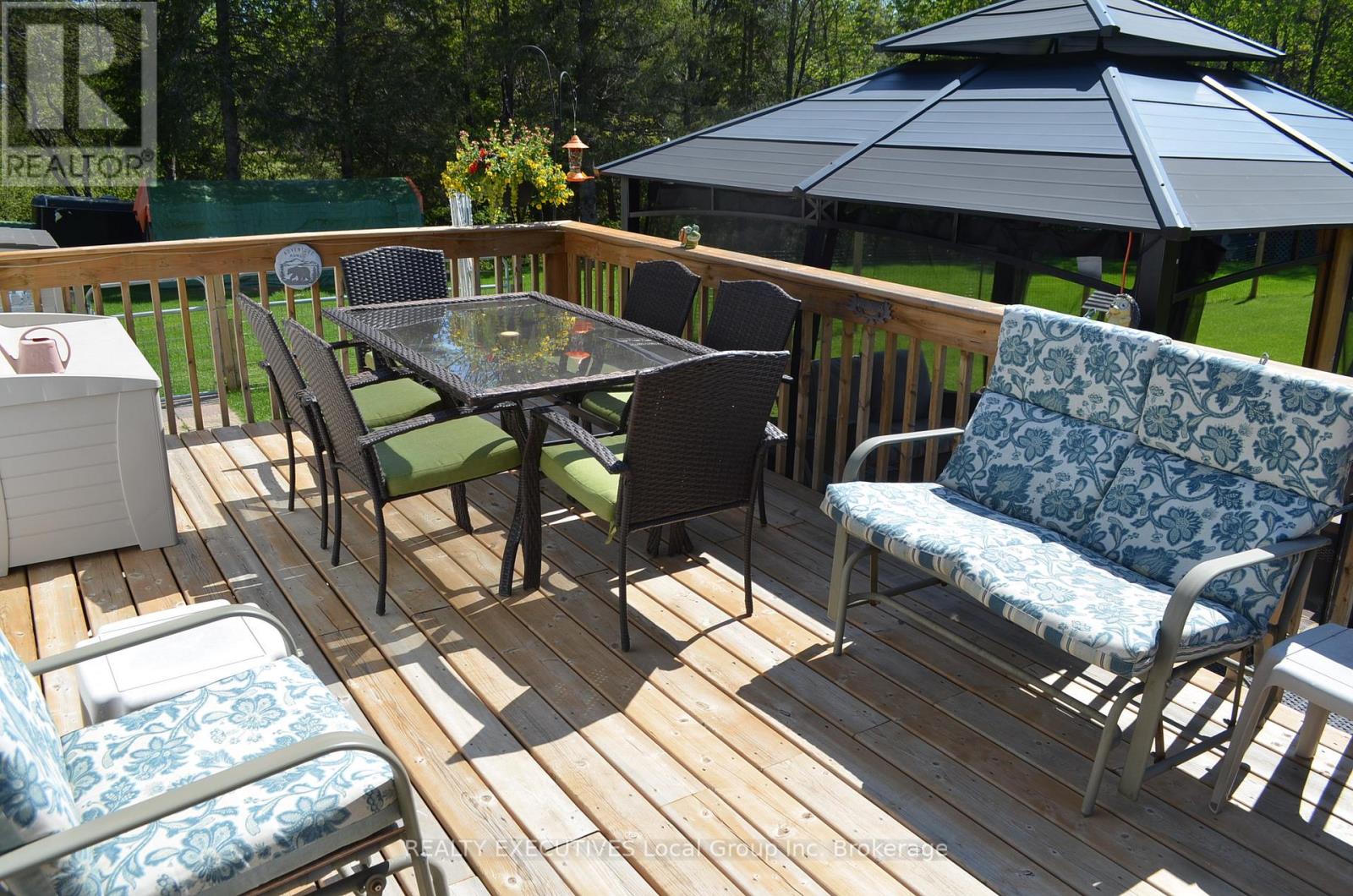 11 Chalet Road, Powassan, Ontario  P0H 2L0 - Photo 18 - X12861388