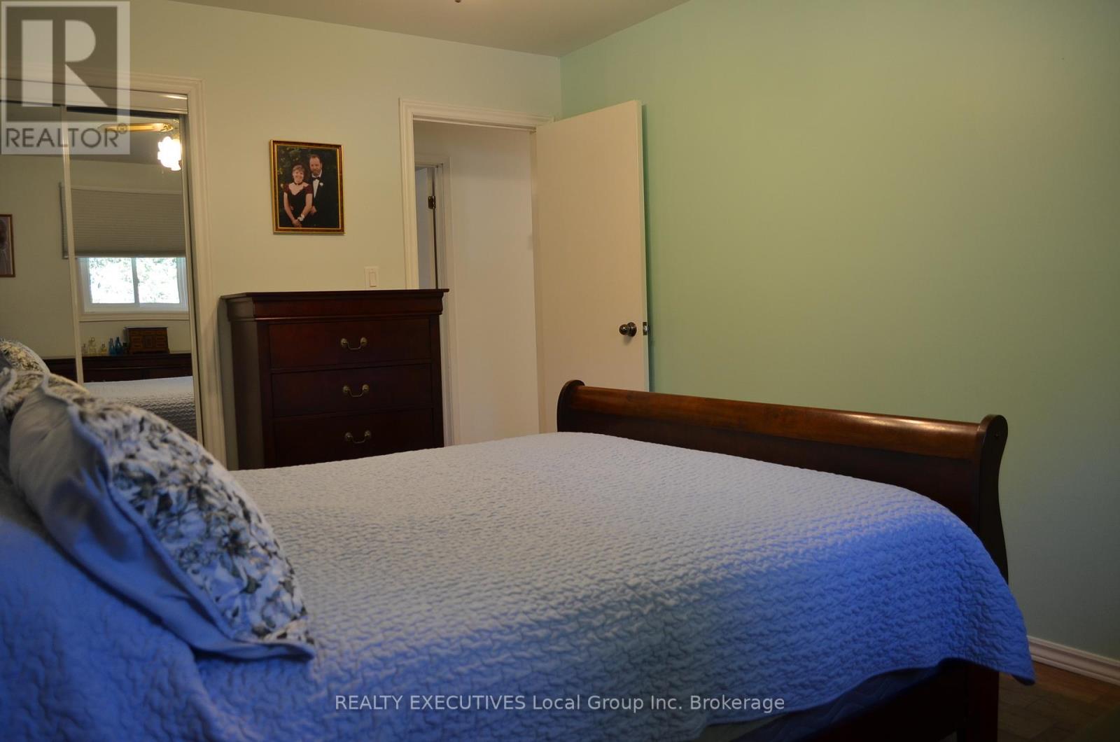 11 Chalet Road, Powassan, Ontario  P0H 2L0 - Photo 31 - X12861388