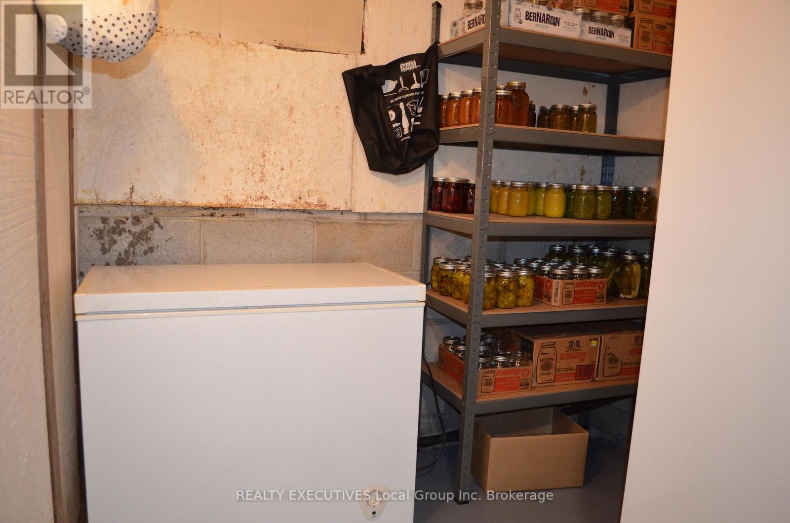 11 Chalet Road, Powassan, Ontario  P0H 2L0 - Photo 43 - X12861388