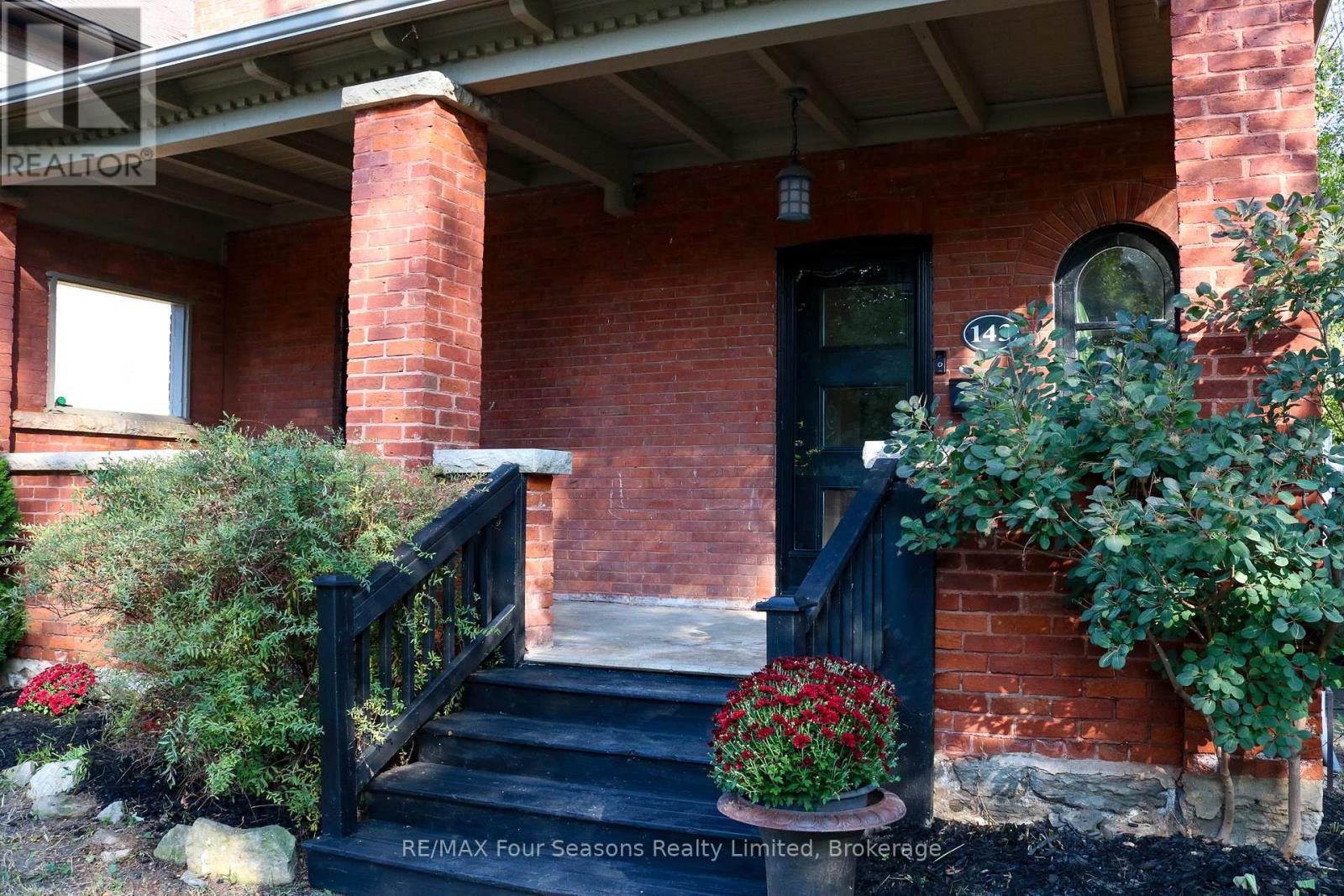 143 Fourth Street W, Collingwood, Ontario  L9Y 1R6 - Photo 4 - S12861304