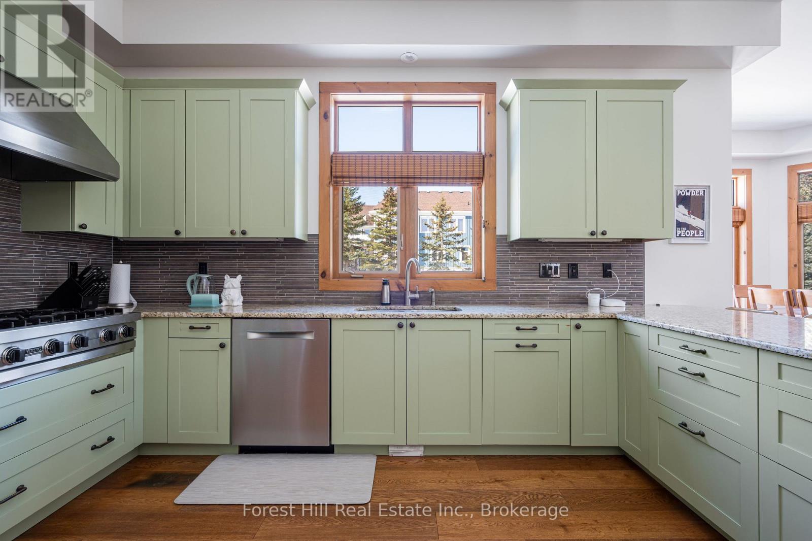 106 Manitou Court, Blue Mountains, Ontario  L9Y 0B6 - Photo 12 - X12861302