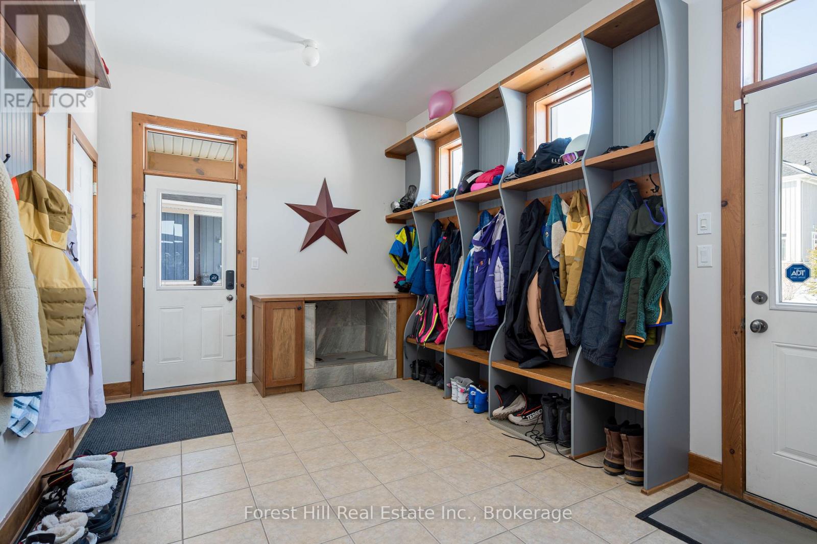 106 Manitou Court, Blue Mountains, Ontario  L9Y 0B6 - Photo 14 - X12861302