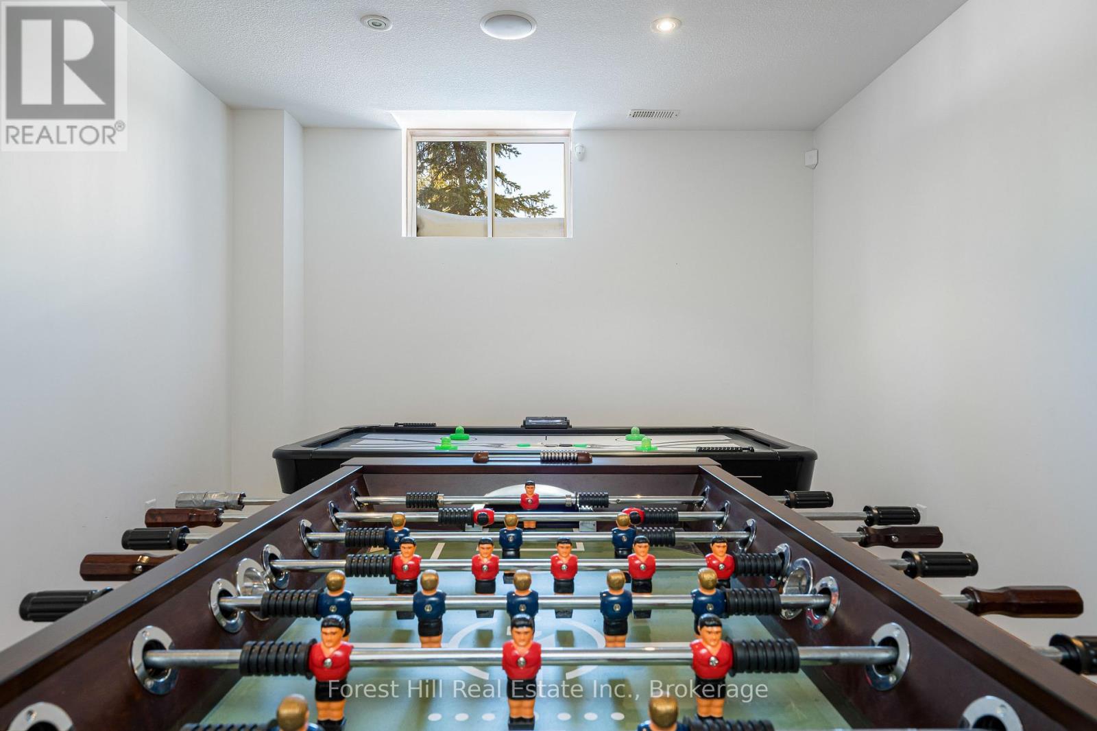 106 Manitou Court, Blue Mountains, Ontario  L9Y 0B6 - Photo 34 - X12861302