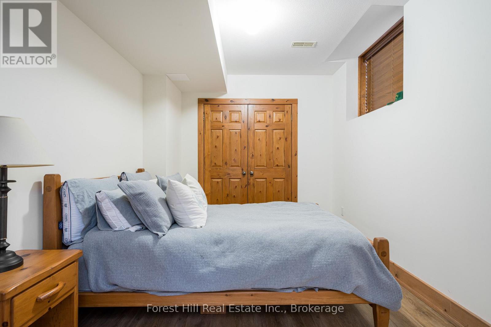 106 Manitou Court, Blue Mountains, Ontario  L9Y 0B6 - Photo 36 - X12861302