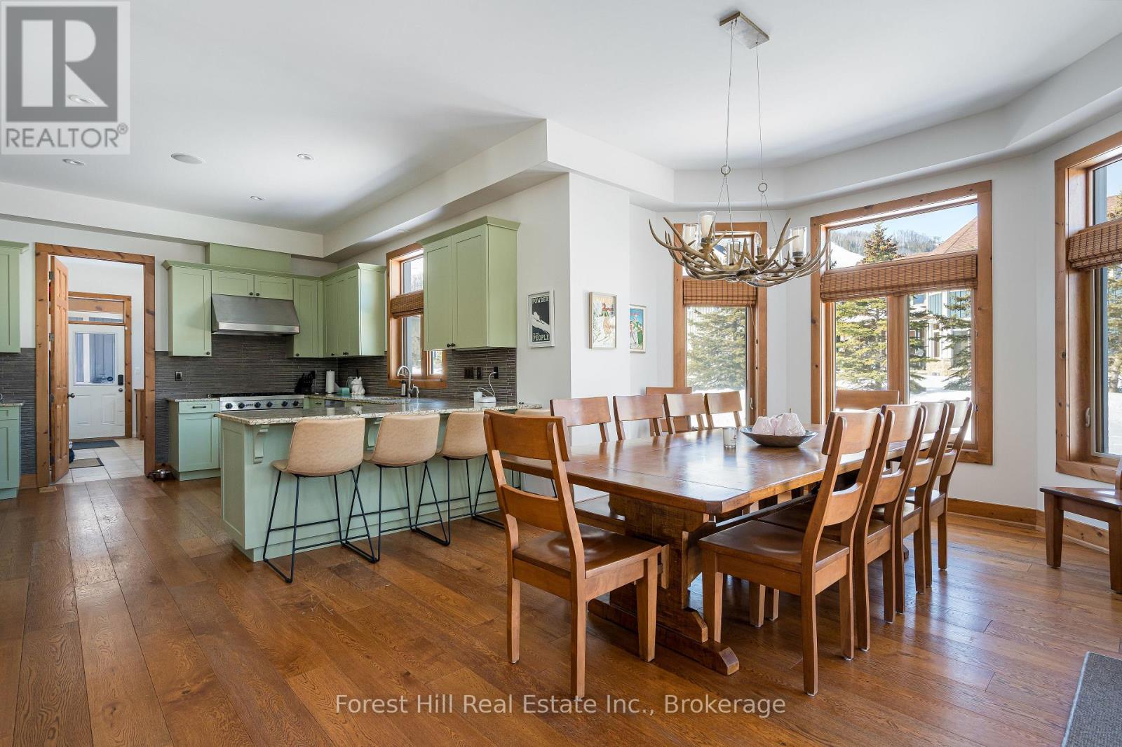 106 Manitou Court, Blue Mountains, Ontario  L9Y 0B6 - Photo 8 - X12861302