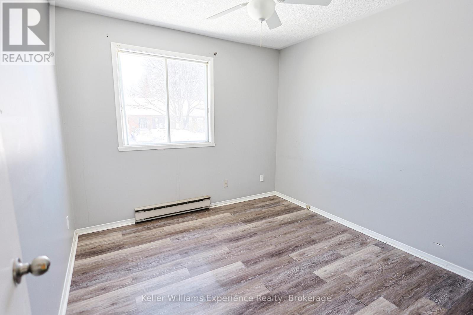 288 Third Avenue, Greater Sudbury, Ontario  P3B 4A1 - Photo 13 - X12861392