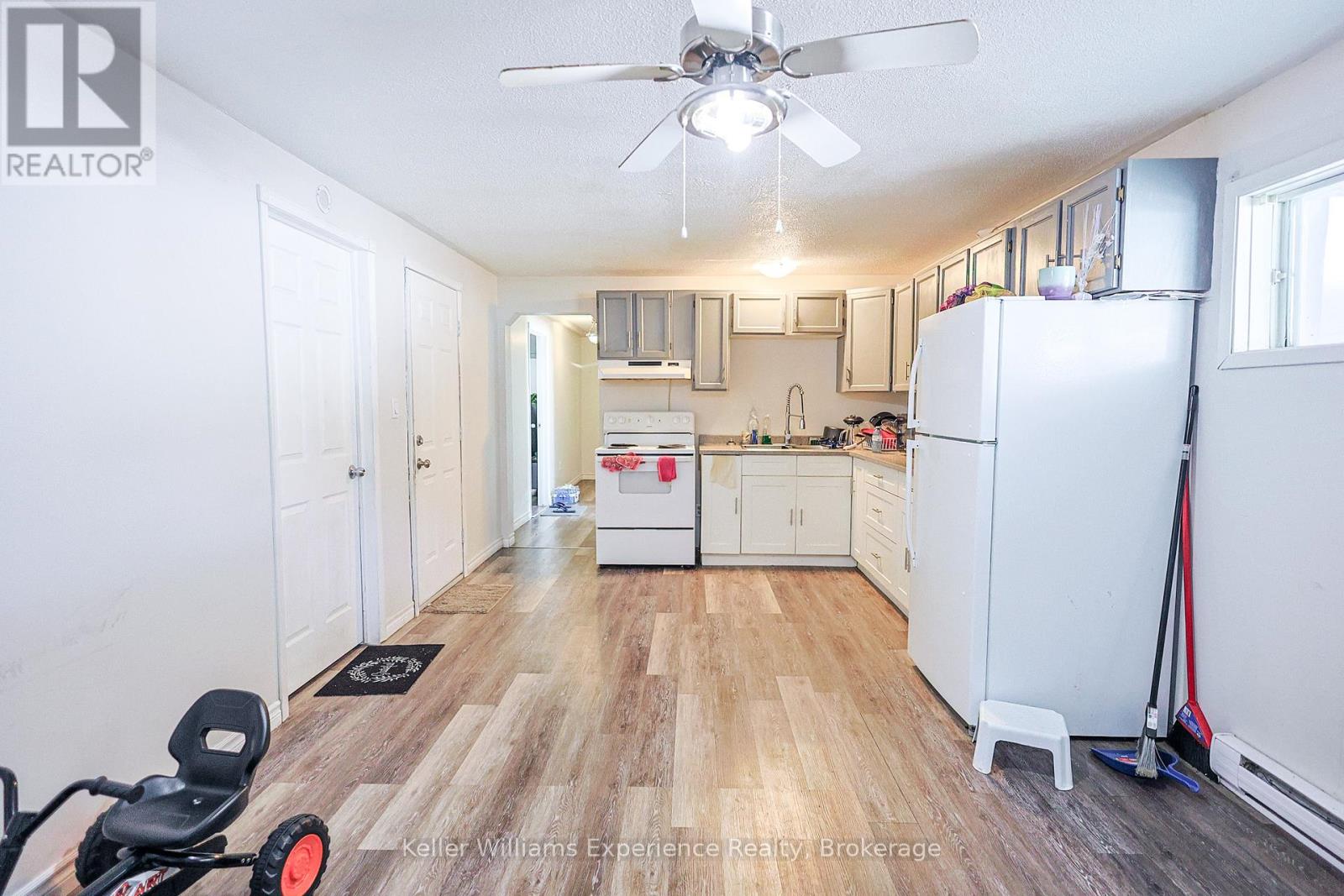 288 Third Avenue, Greater Sudbury, Ontario  P3B 4A1 - Photo 25 - X12861392